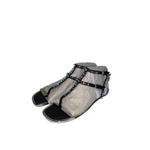 DKNY Women's Hadi Flat Sandals, Black, Size 8